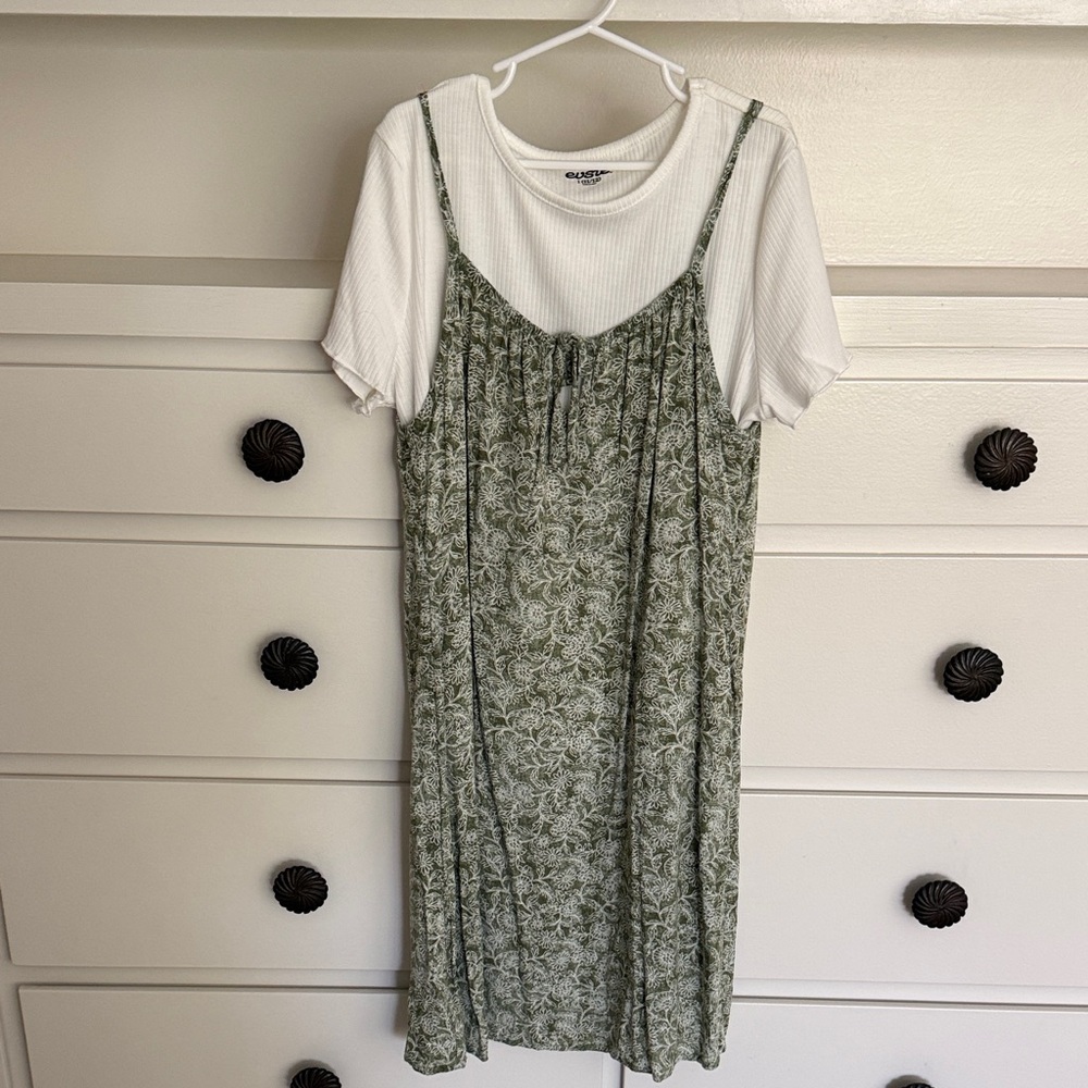 Evsie girl Green Floral Slip Dress with White Tee Layered Look 11-12